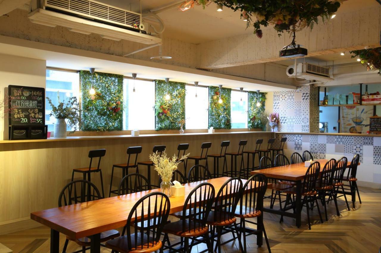 Loosha Hostel Taichung Eksteriør billede